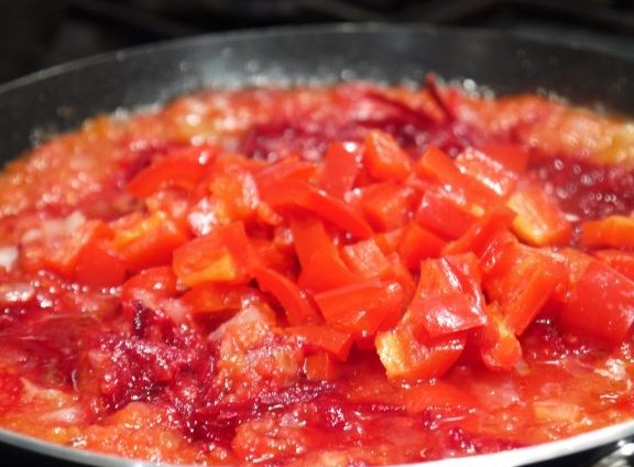 Вкусный борщ с говядиной
