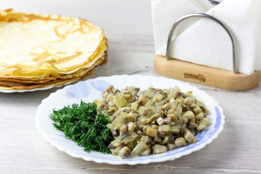 Блинная запеканка с курицей