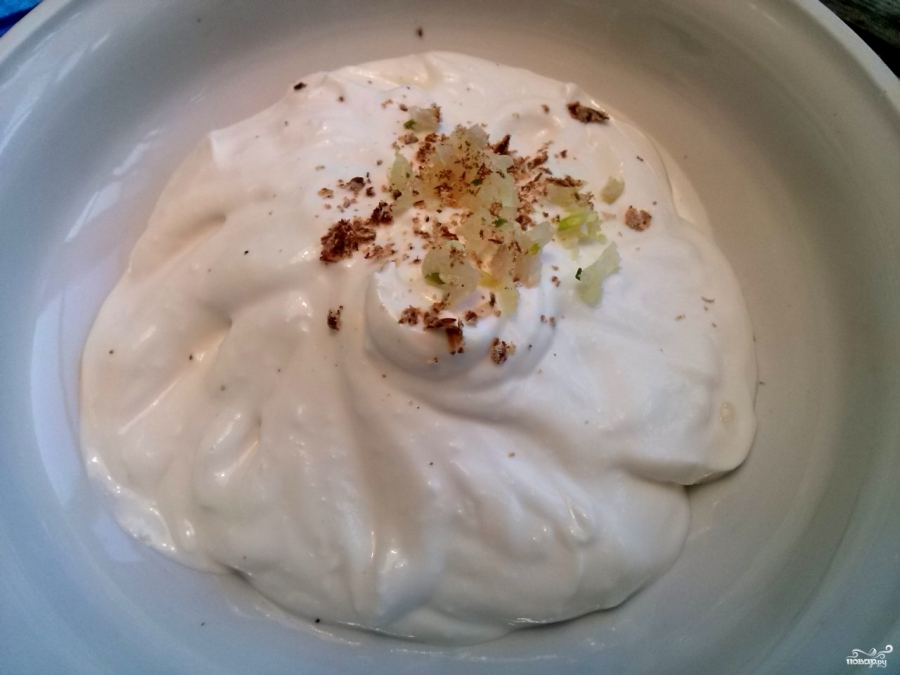 Салат в лаваше с курицей