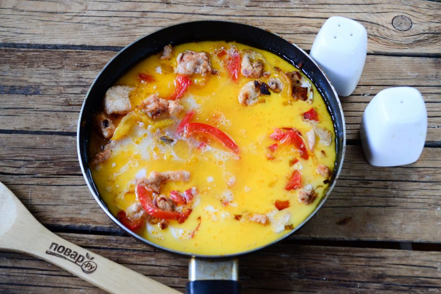 Макароны "Пенне" с курицей по-мексикански