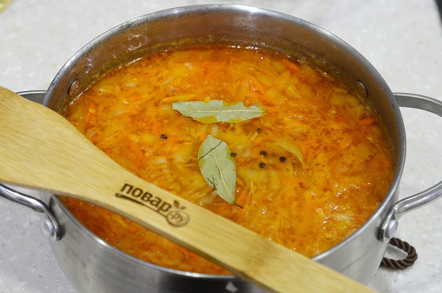 Щи с килькой